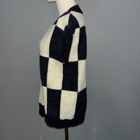 ASO WEDNESDAY ADDAMS FAMILY BLACK & WHITE CHECK COLOR BLOCK SWEATER VEST - Picture 4 of 6